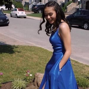 Meet your Posher, Kayla